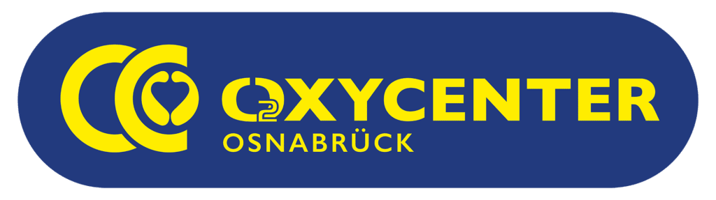 Logo des OxyCenter Osnabrück, einem Standort der OxyCare GmbH für medizinische Versorgung, Schlaftherapie, Sauerstofftherapie und Atemtherapie. Dunkelblauer Hintergrund, gelbe Schrift und gelbes Symbol mit zwei stilisierten Lungen.